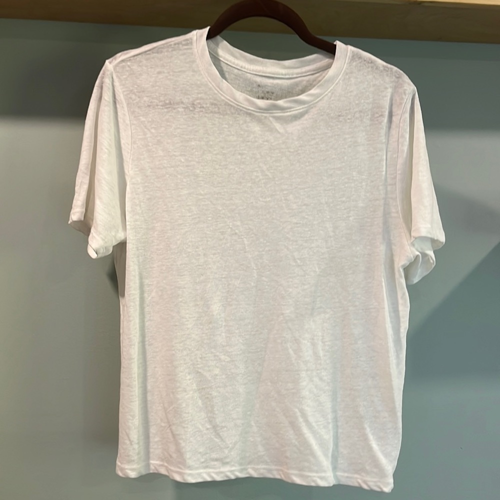 Short sleeve linen tee